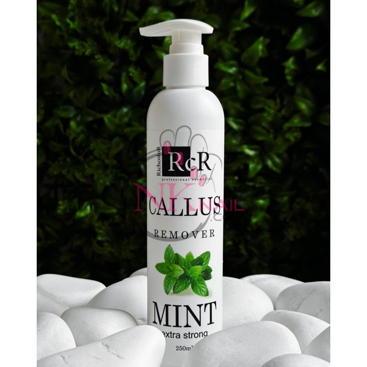 Рідина для педикюру Rich Color Callus Remover Mint 250 ml